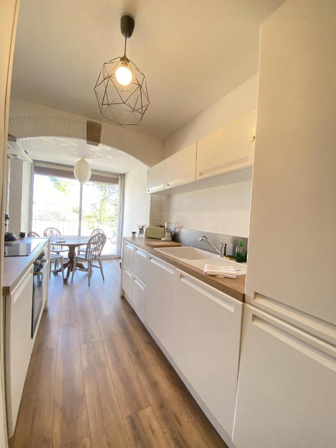 T3 Appartement Dans Residence - Parking - Balcon - Wifi - Clim La Valette-du-Var Zewnętrze zdjęcie